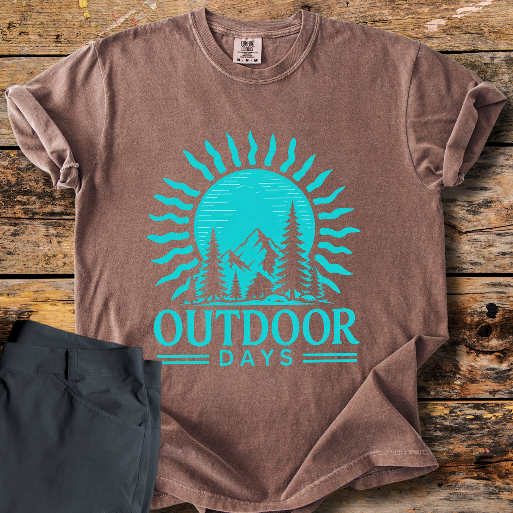 Outdoor Days T-Shirt