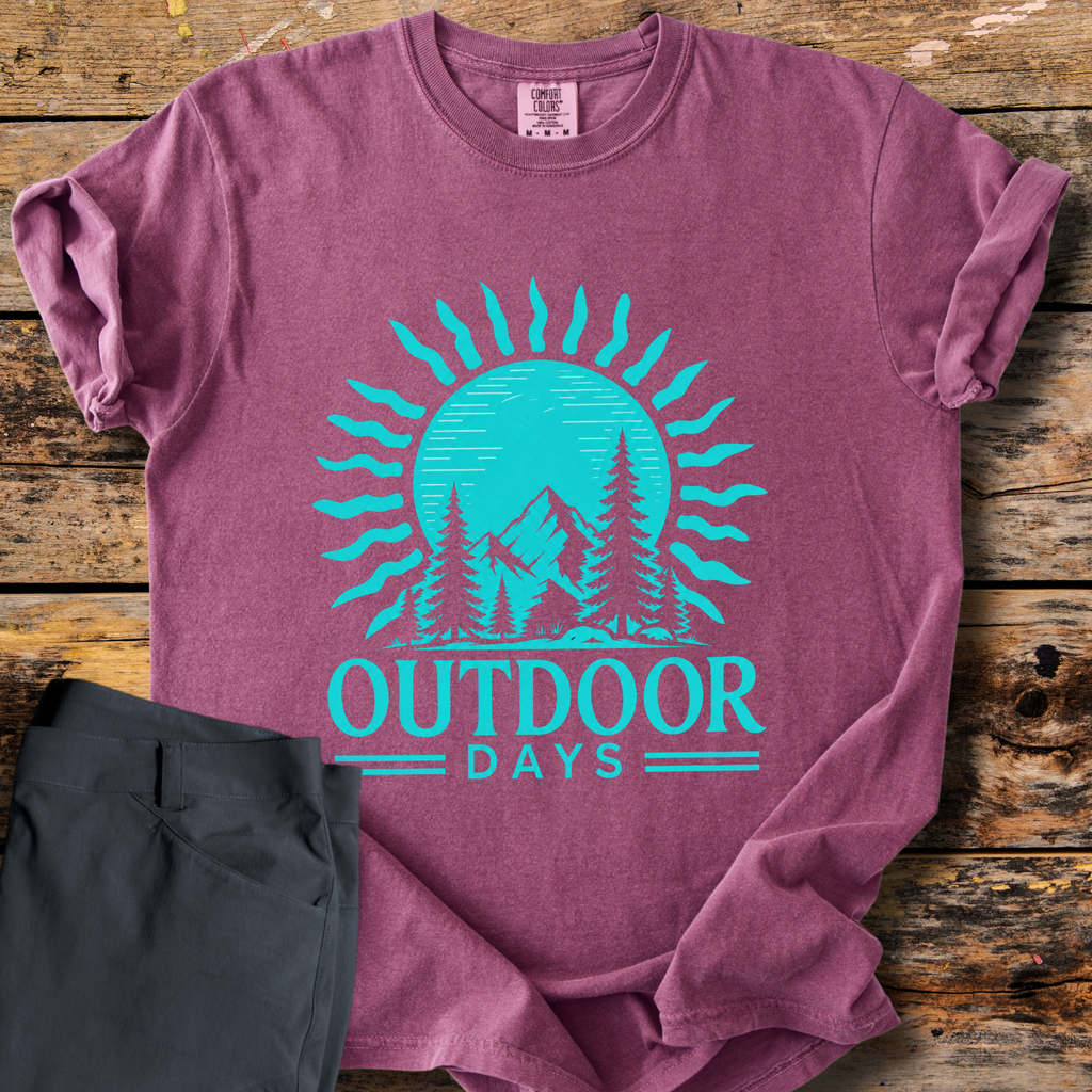 Outdoor Days T-Shirt